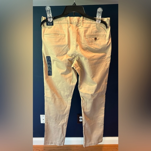 J.Crew Men’s Straight-fit flex chino pant 32x34 brand new with tags never worn - Picture 3 of 6